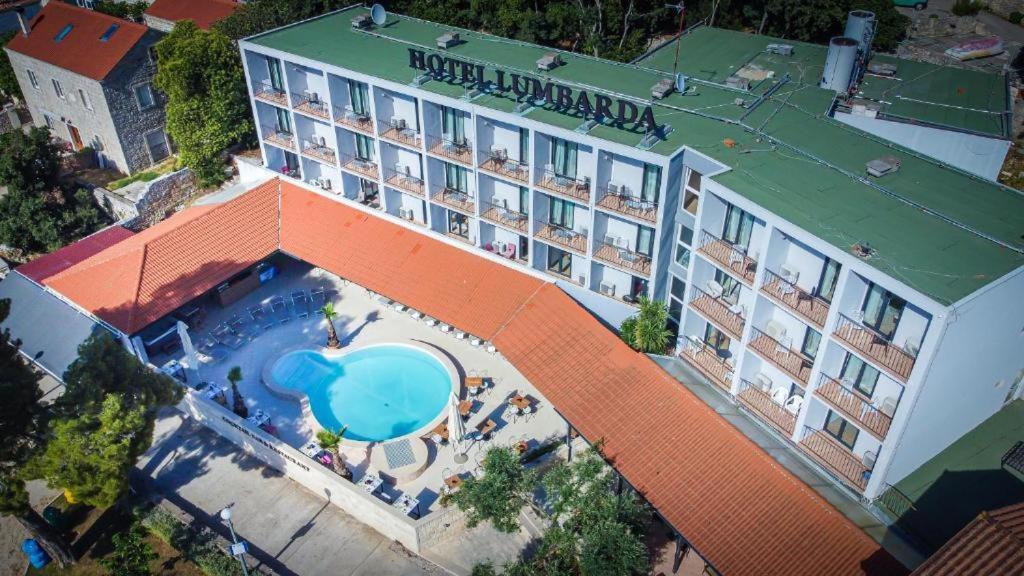 Hotel لومباردا المظهر الخارجي الصورة